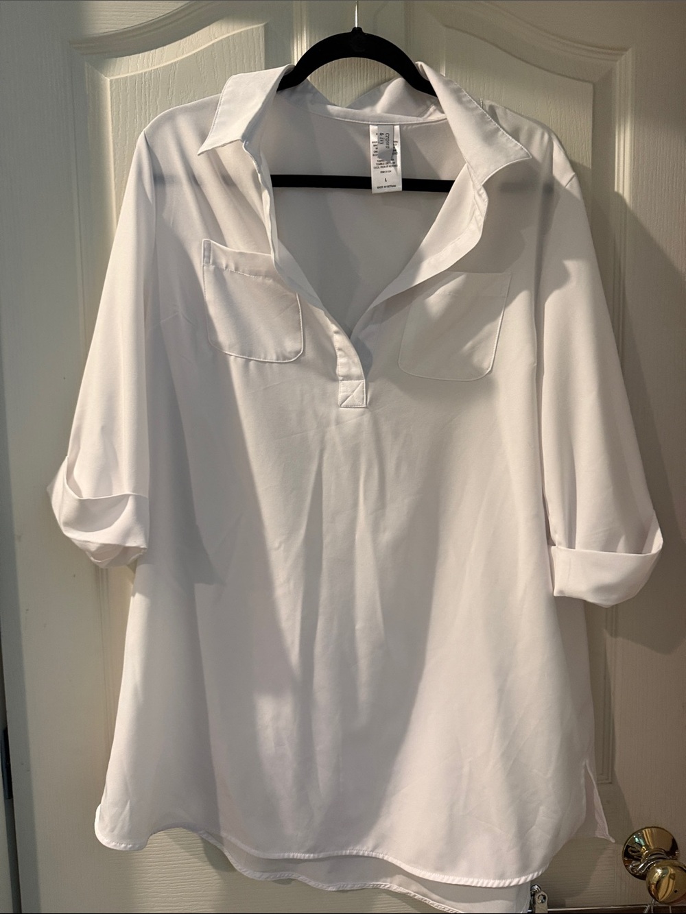 crown & ivy White V-Neck Collared Tunic Blouse